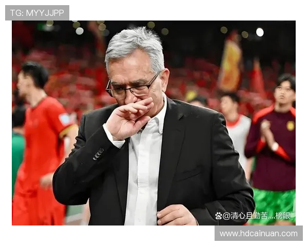 17年退役足球明星的传奇人生与场外新篇章揭秘